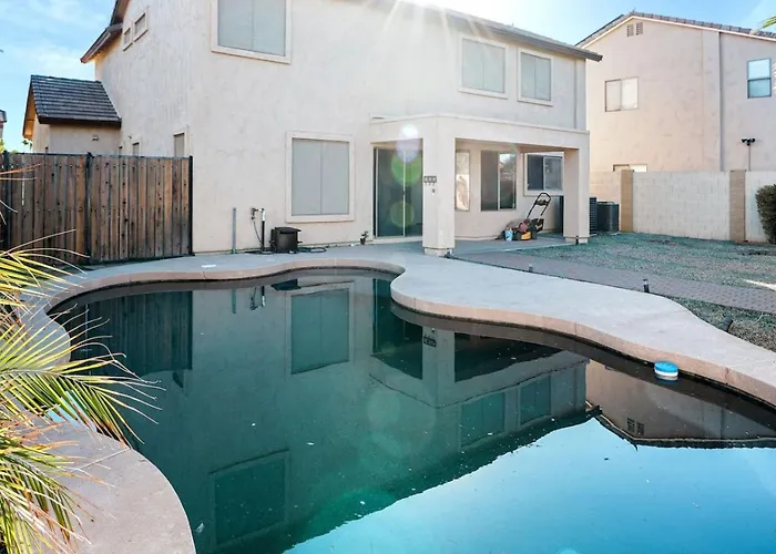 3br Private Pool Open Living